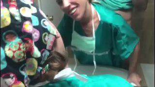 Doctora Chilena Follando en el baño