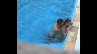 Sexo na piscina em Catolé do Rocha