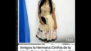 Elegida de Dios mostrando sus encantos